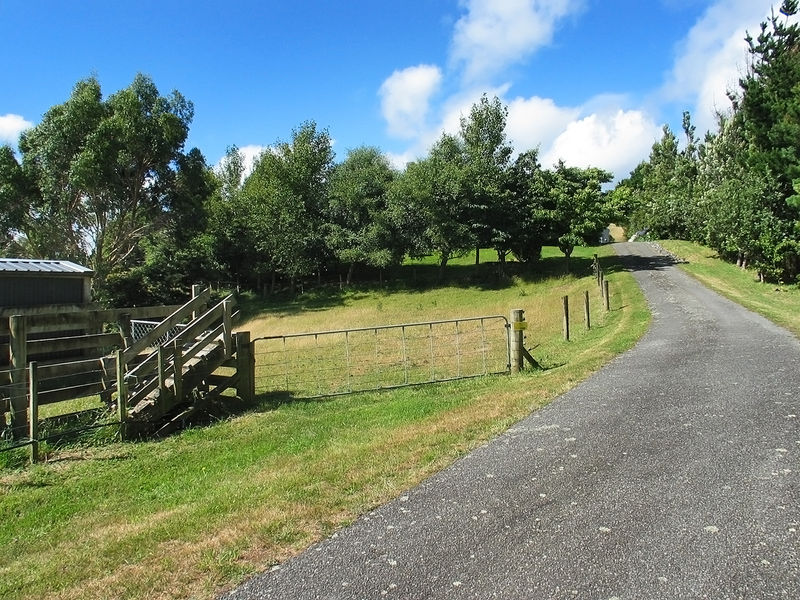 Open2view ID359572 Property for sale in Pauatahanui, New Zealand