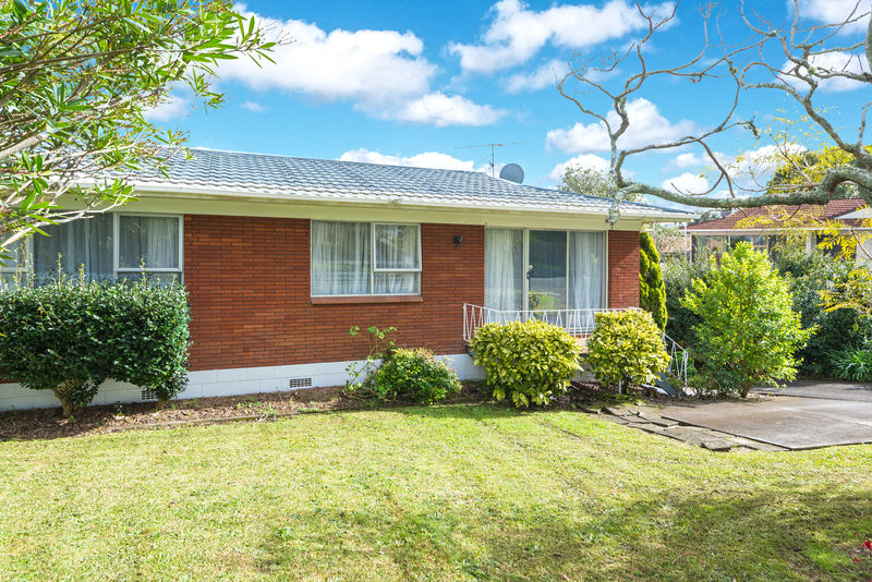 Open2view ID404039 Property for sale in Howick, New Zealand