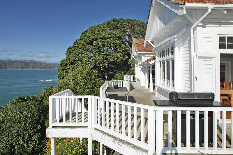 Open2view ID293358 Property for sale in Karaka Bay, New Zealand