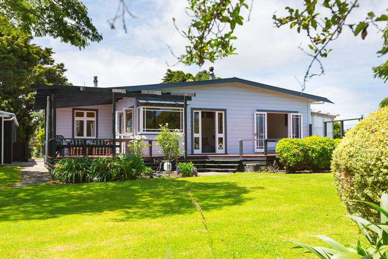 Open2view ID307415 Property for sale in Urenui, New Zealand