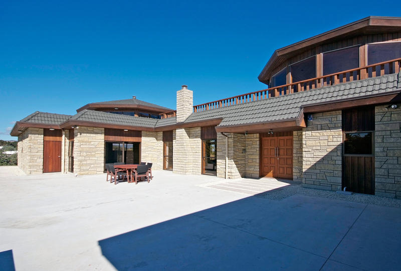 Open2view ID223248 Property for sale in Peka Peka, New Zealand