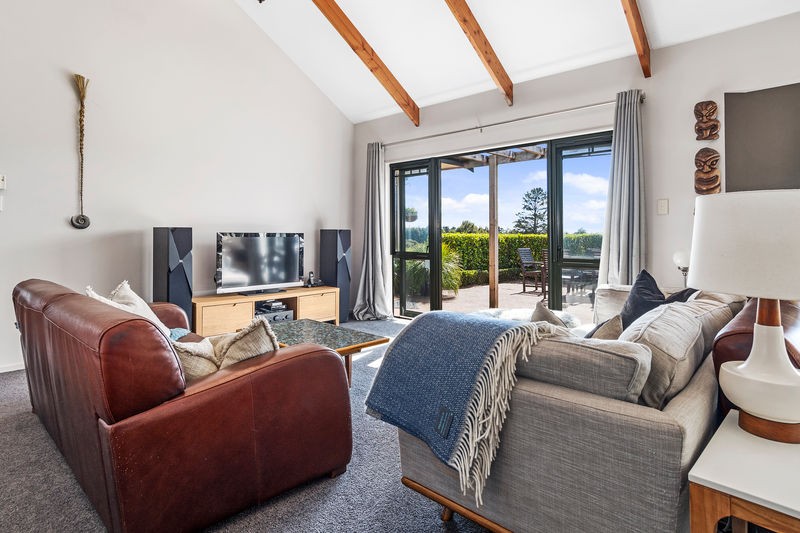 Open2view ID404286 Property for sale in Lower Kaimai, New Zealand