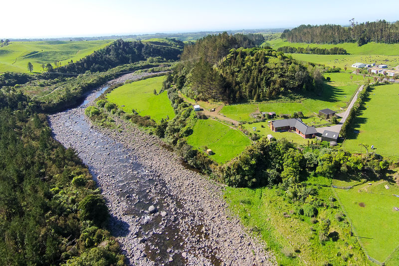 Open2view ID407832 Property for sale in Egmont Village, New Zealand