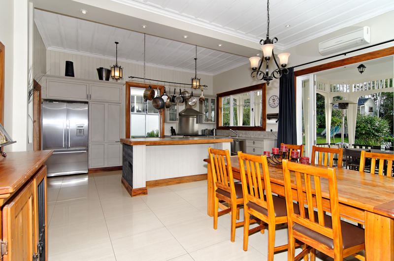 Open2view ID271328 Property for sale in Helensville, New Zealand