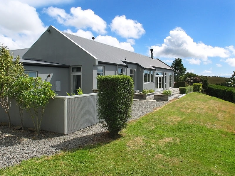 Open2view ID359572 Property for sale in Pauatahanui, New Zealand