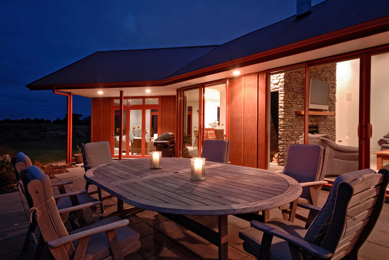 Open2view ID208326 Property for sale in One Tree Point, New Zealand