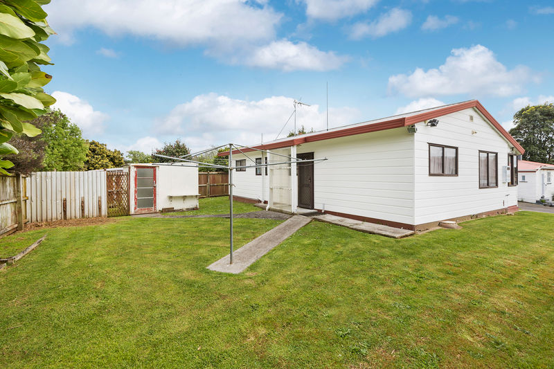 Open2view ID405010 Property for sale in Pukekohe, New Zealand