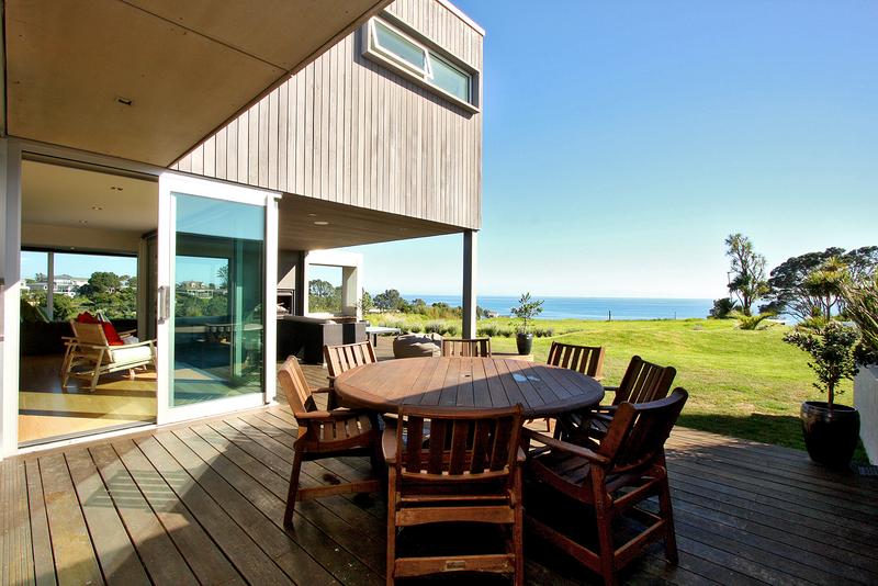 Open2view ID289424 Property for sale in Oakura, New Zealand