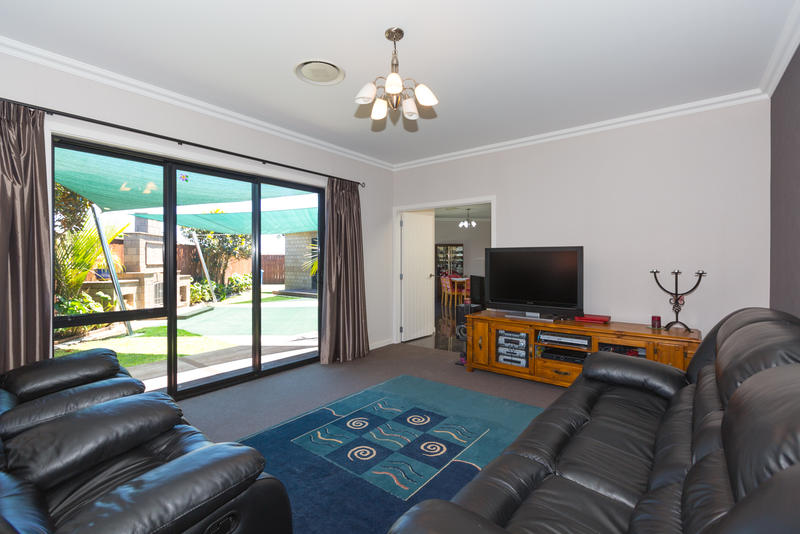 Open2view ID306303 Property for sale in Bell Block, New Zealand