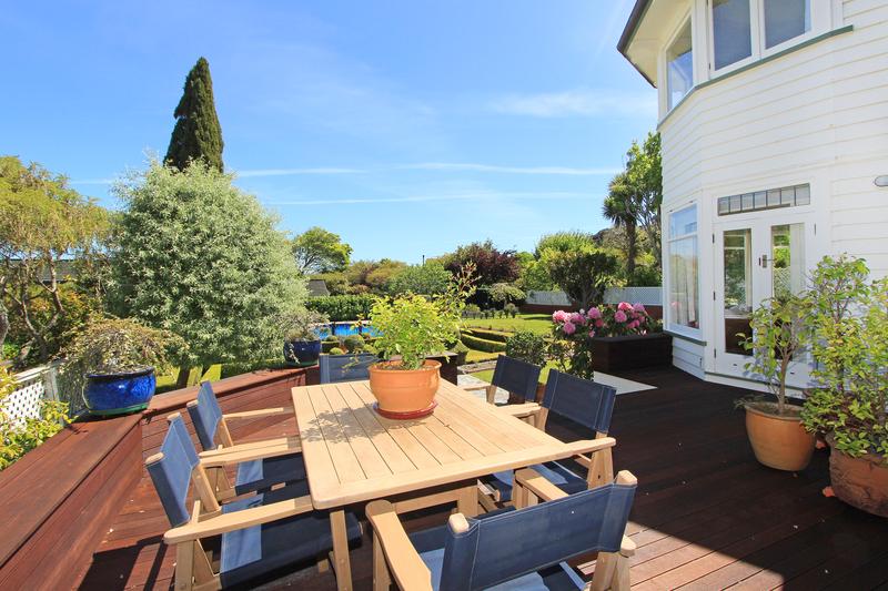 Open2view ID278432 Property for sale in Eastbourne, New Zealand