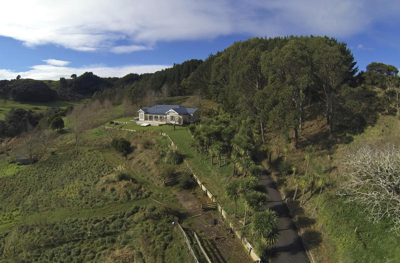 Open2view ID295037 Property for sale in Raglan, New Zealand