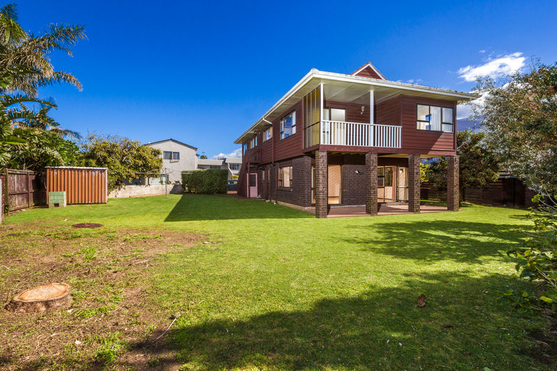 Open2view ID325420 Property for sale in Milford, New Zealand