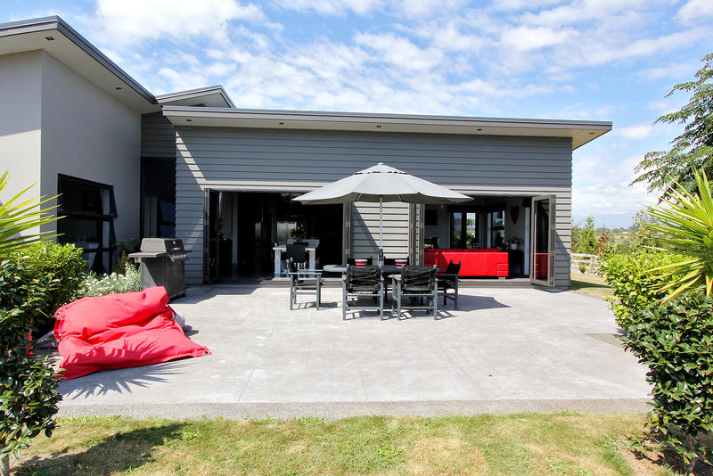Open2view ID297703 Property for sale in Bell Block, New Zealand