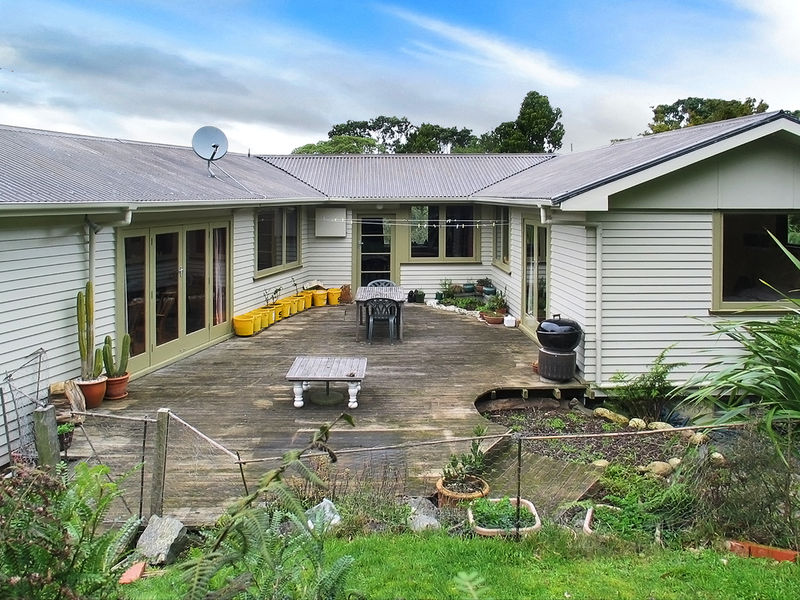 Open2view ID321627 Property for sale in Pukerua Bay, New Zealand