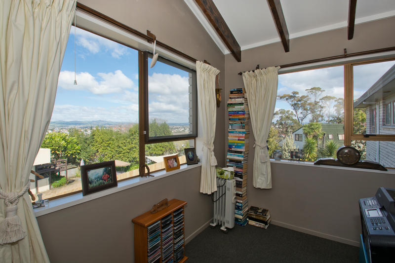 Open2view ID298548 Property for sale in Cambridge Heights, New Zealand