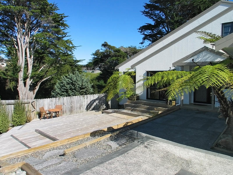 Open2view ID299546 Property for sale in Whitby, New Zealand