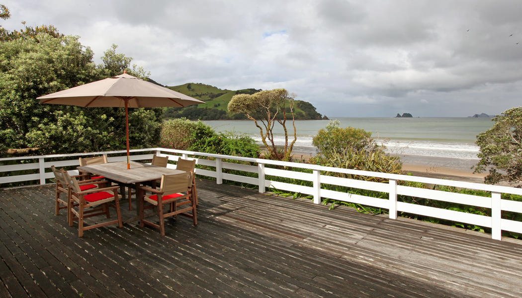 Open2view ID254794 Property for sale in Simpsons Beach, New Zealand