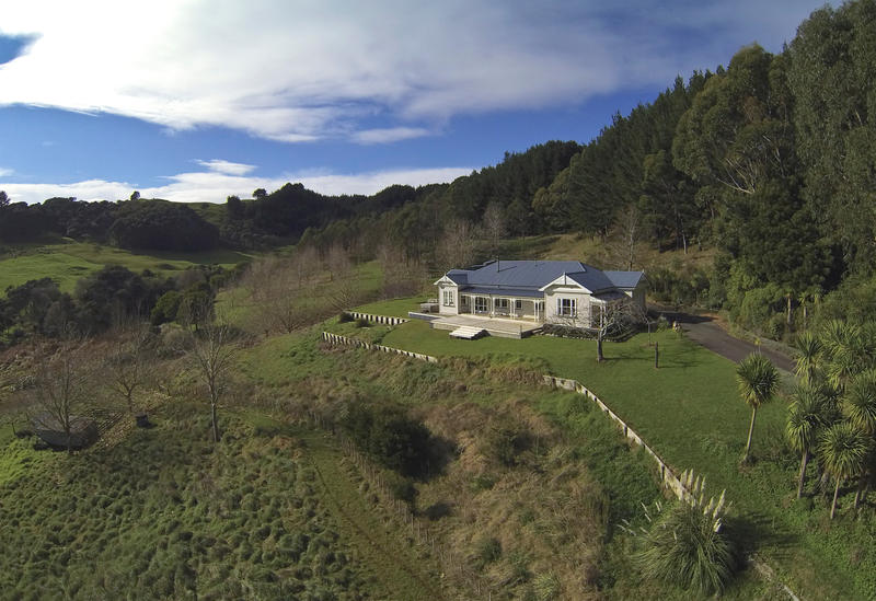 Open2view ID295037 Property for sale in Raglan, New Zealand