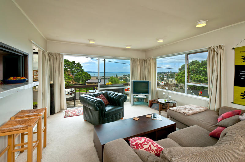 Open2view ID282100 Property for sale in Castor Bay, New Zealand