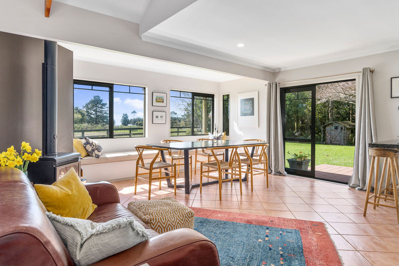 Open2view ID404286 Property for sale in Lower Kaimai, New Zealand