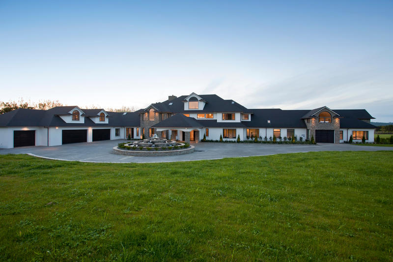 60A Goldflats Lane, Coatesville 0793, New Zealand. Bedrooms: 8